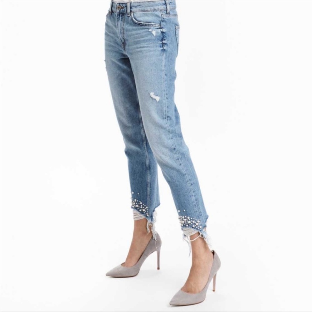 H&M Girlfriend Jeans Light Denim Blue with Pearls